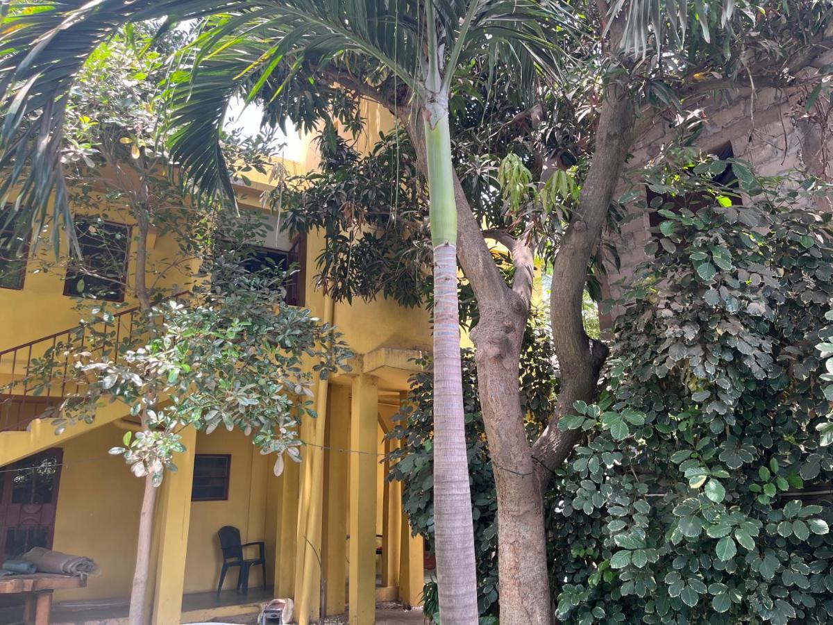 Boli Boli Guesthouse 萨拉昆达 外观 照片