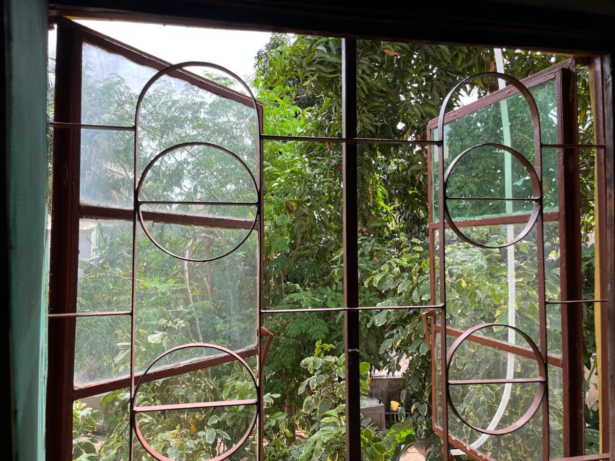 Boli Boli Guesthouse 萨拉昆达 外观 照片