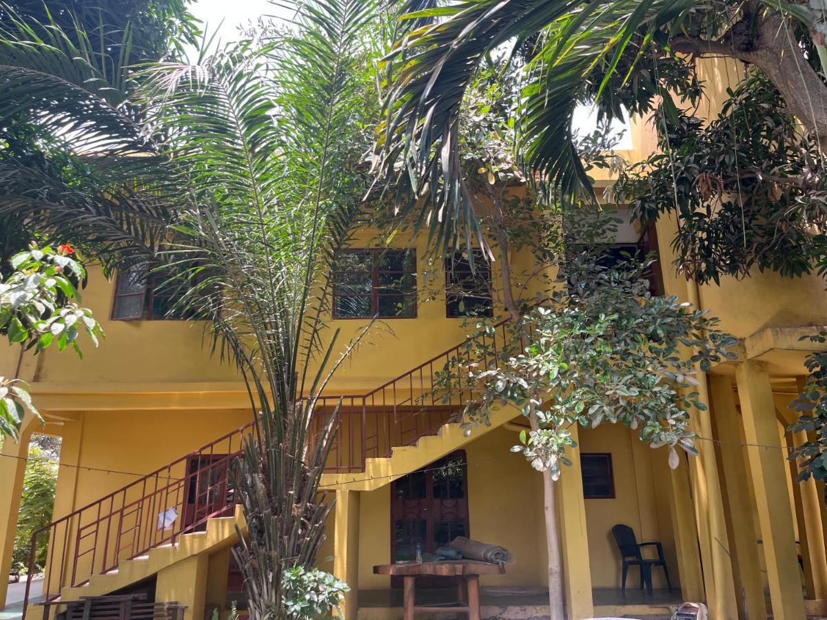 Boli Boli Guesthouse 萨拉昆达 外观 照片