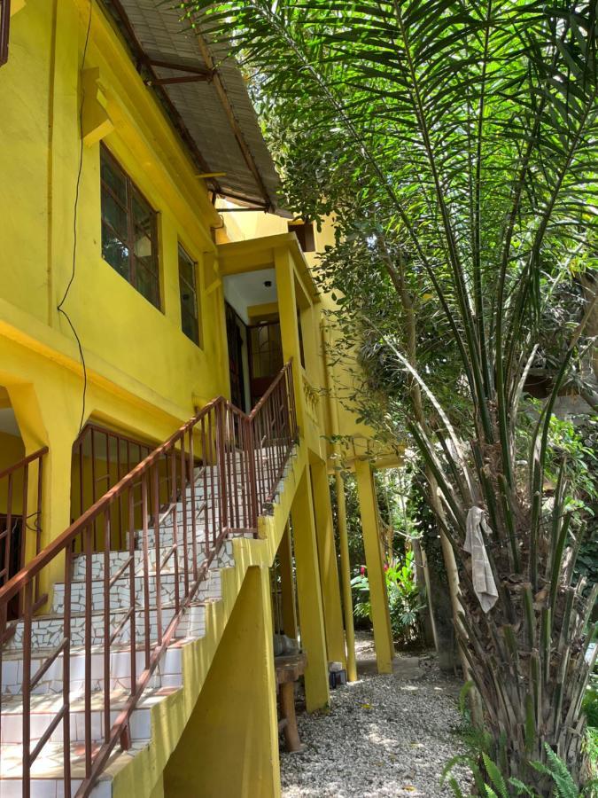 Boli Boli Guesthouse 萨拉昆达 外观 照片