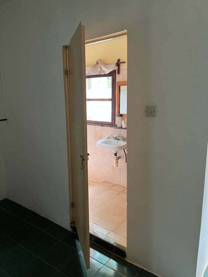 Boli Boli Guesthouse 萨拉昆达 外观 照片