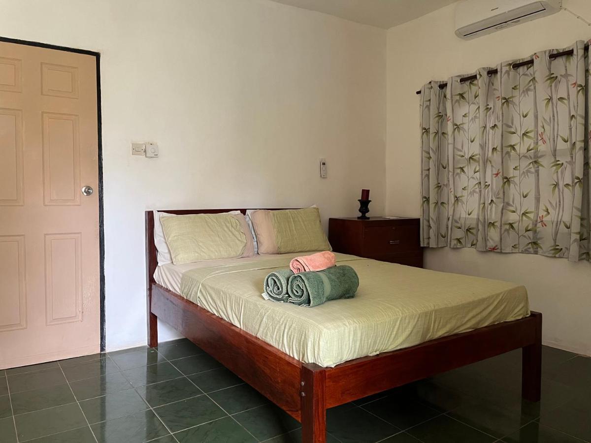 Boli Boli Guesthouse 萨拉昆达 外观 照片
